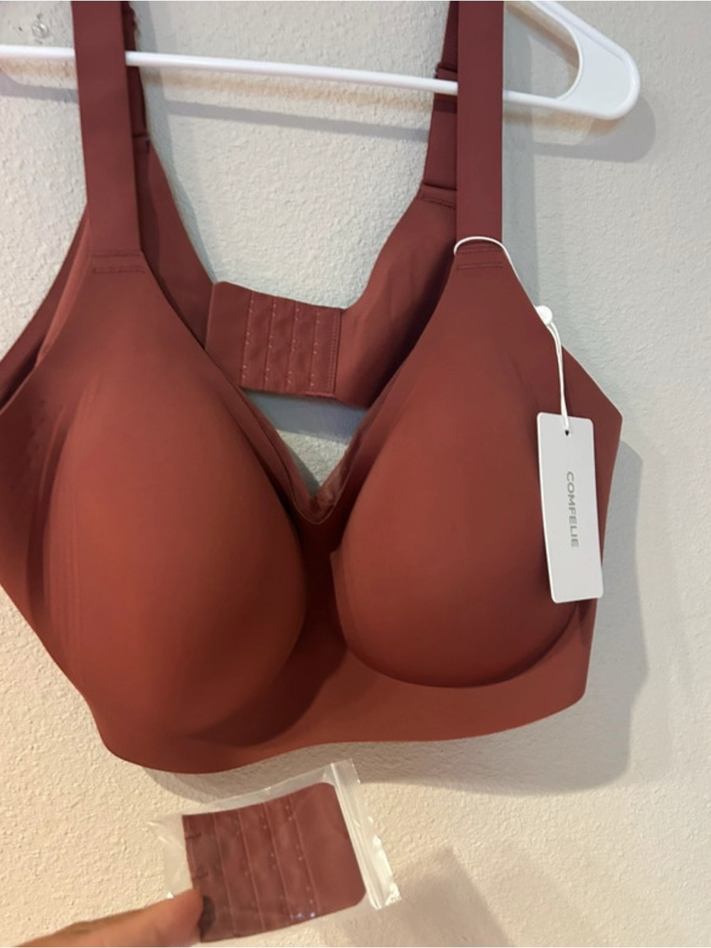 Women's Full Coverage Wireless Bra - Rust size 4xl